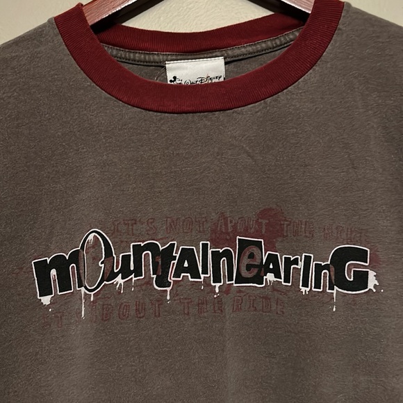 Disney men’s T-shirt. XL. Mountaineering on front. Discounted shipping - Picture 2 of 4